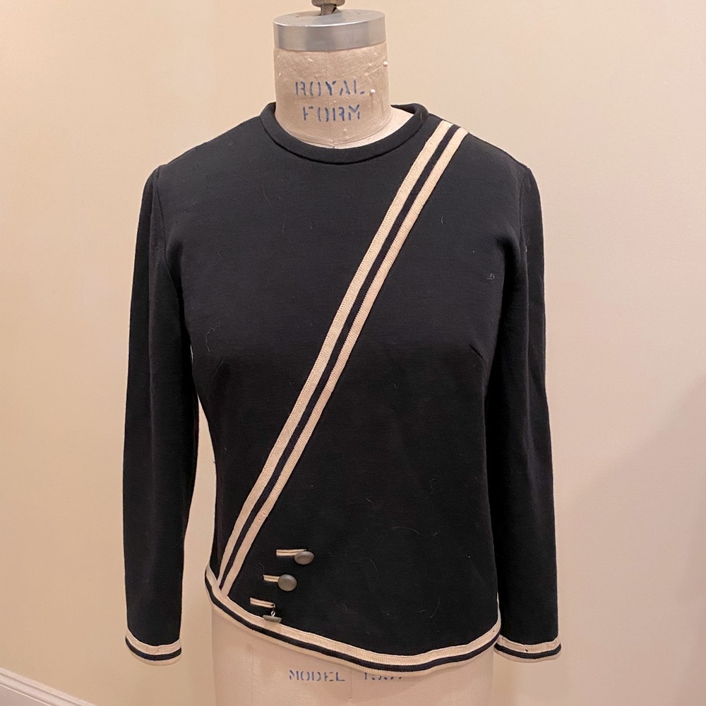 Vintage knit top